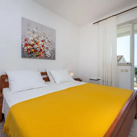 Lena Apartment