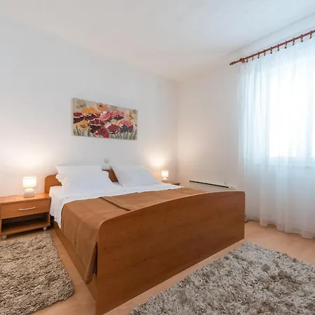 Lena Apartment
