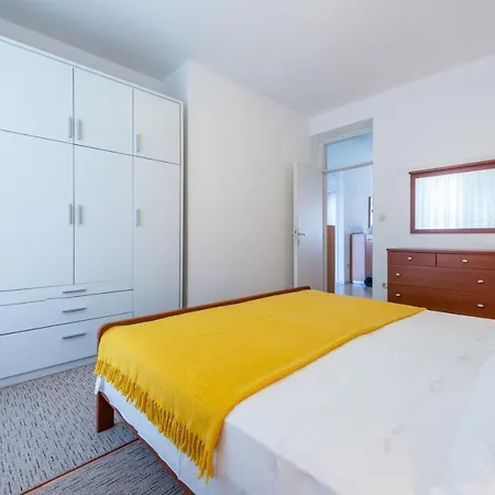 아파트먼트 레나 두브로브니크